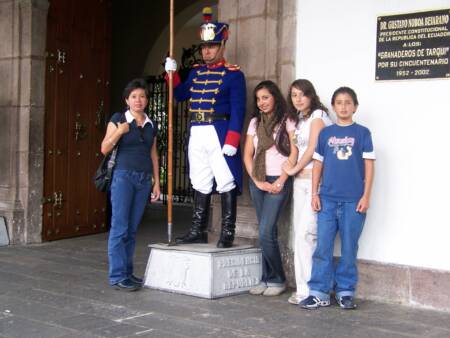 Guardia Presidencial - Palacio de Carondelet - Quito 
